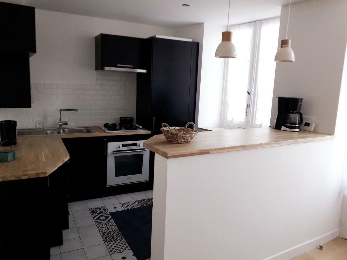 Appartement Au Coeur De Bayonne Sur Les Remparts Exteriör bild